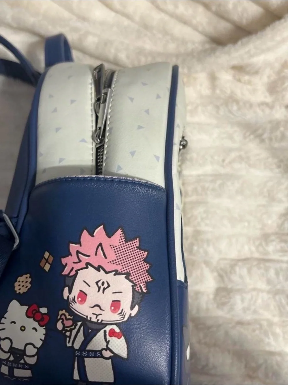 Hello Kitty bioworld mini